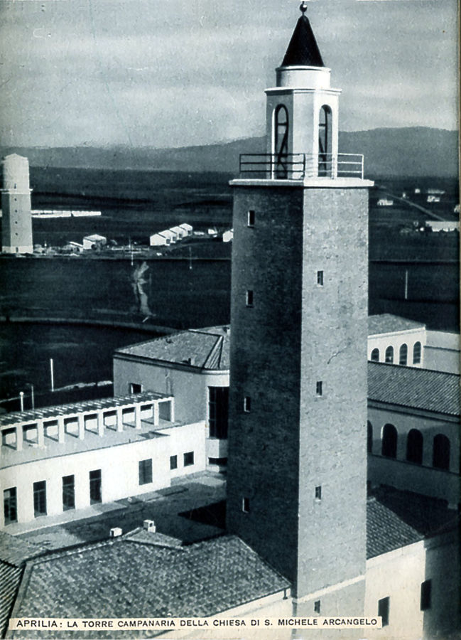 aprilia-la-torre-campanaria-della-chiesa-di-s-michel-arcangelo