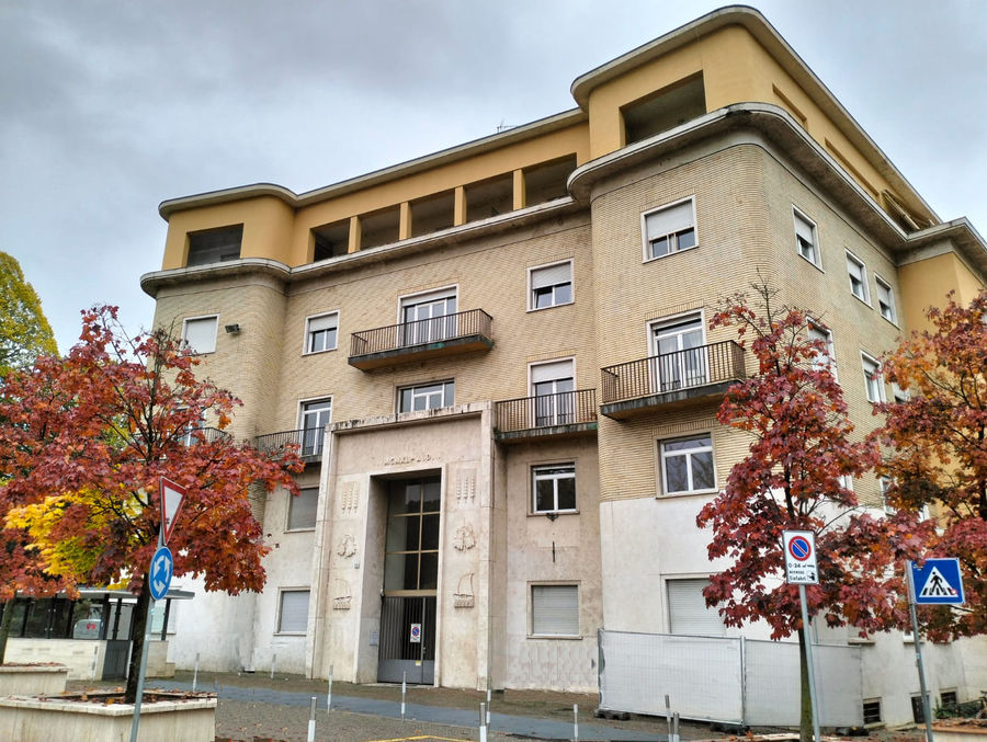 bolzano-palazzo-delle-corporazioni