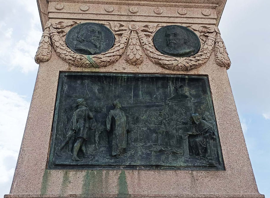 monumento-a-giordano-bruno-roma-particolare-3