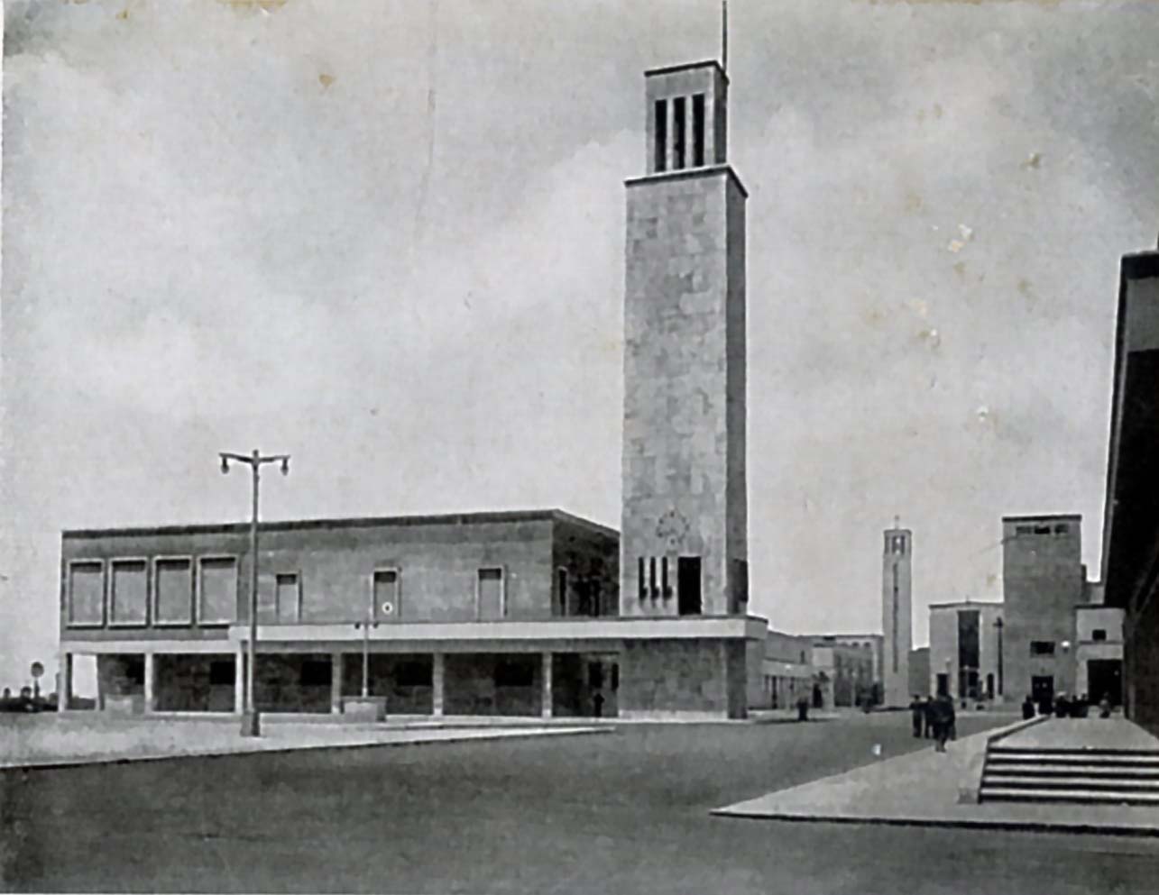 sabaudia-il-municipio-palazzo-del-podesta